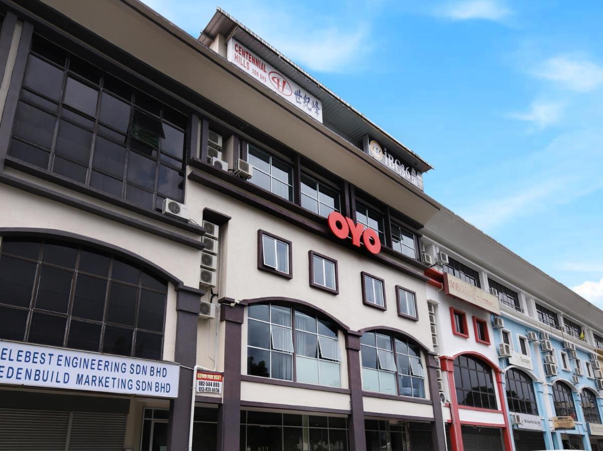 Oyo 897 Ibc36 Business Stay Кучінг Екстер'єр фото